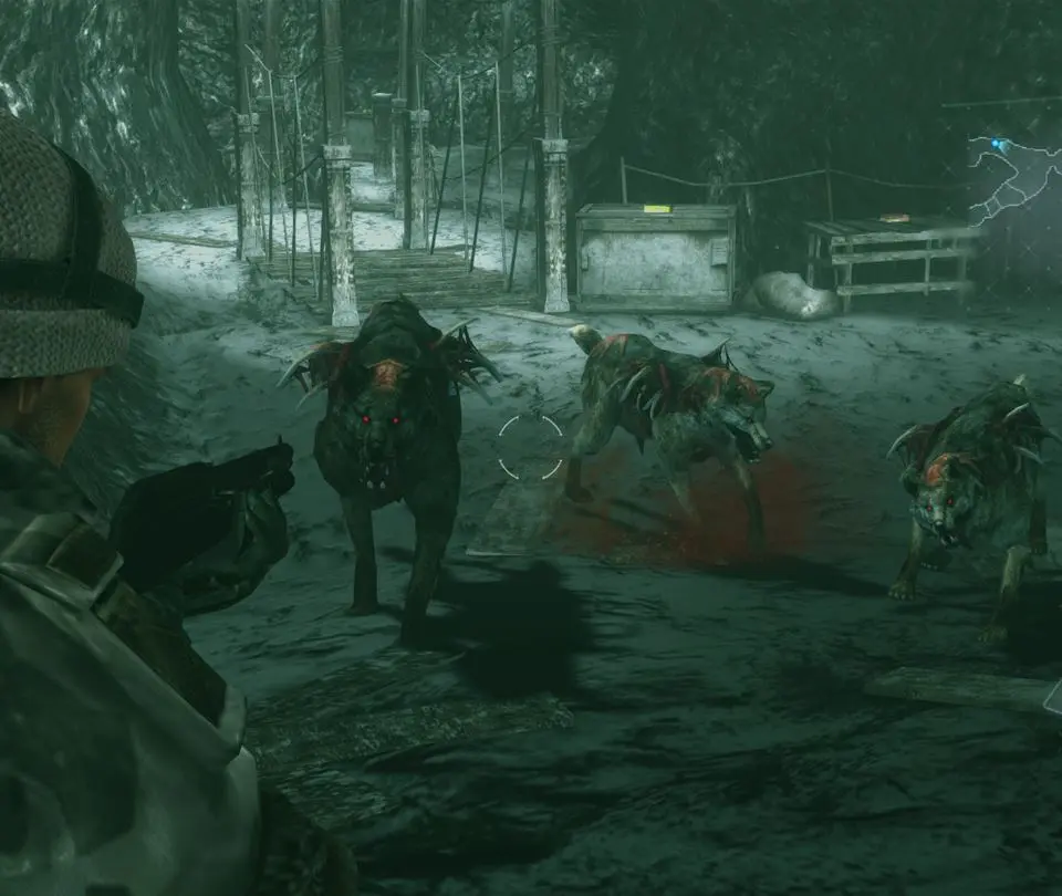 Basic Controls & Movement - Resident Evil: Revelations 2 screenshot